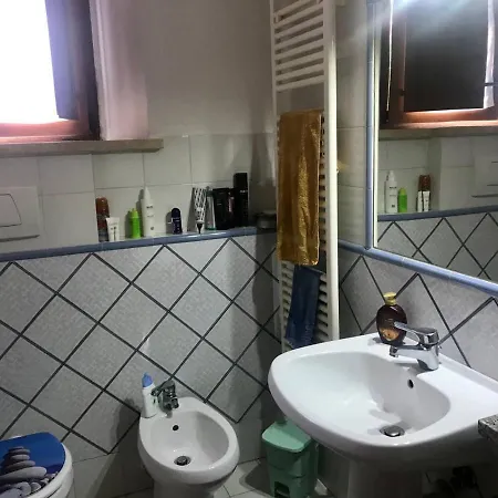 Monolocale In Apartamento *